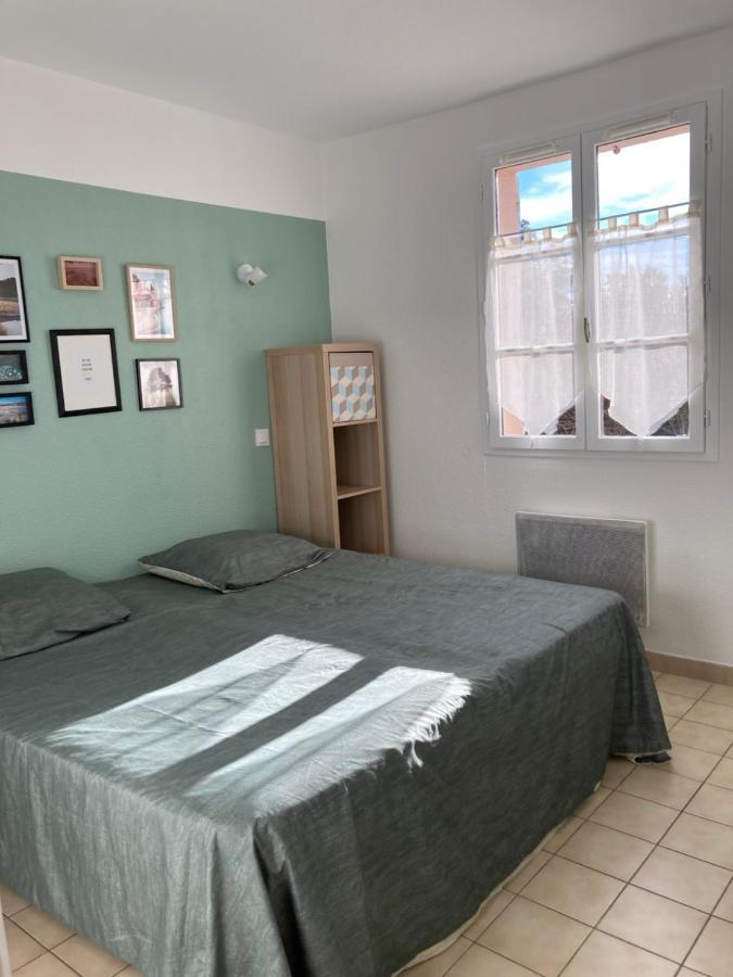T2 Classe 2* Calme Au Coeur Du Village Provencale Греу-ле-Бен Екстер'єр фото