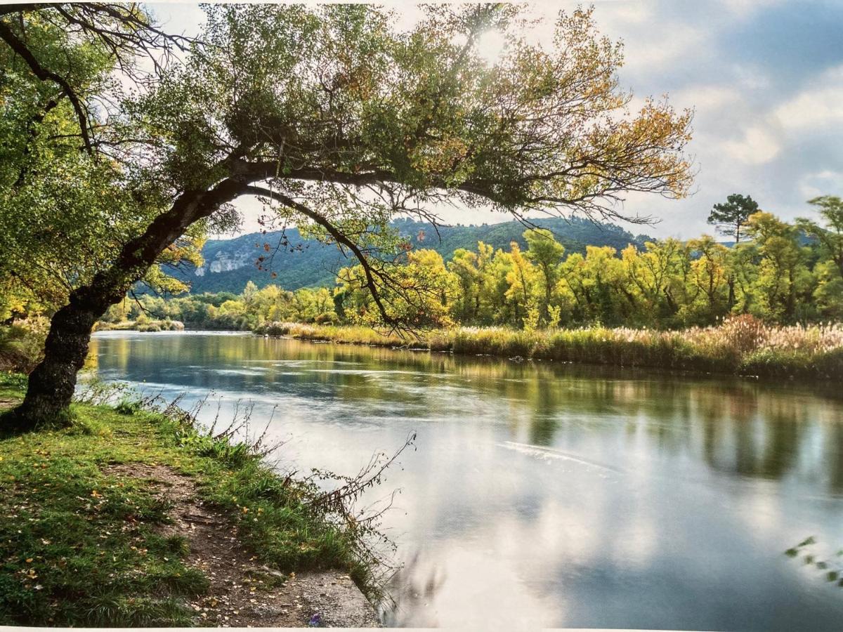 T2 Classe 2* Calme Au Coeur Du Village Provencale Греу-ле-Бен Екстер'єр фото